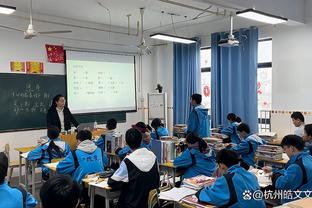 犯规困扰！杜伦7中7拿到15分5板 出现5次犯规